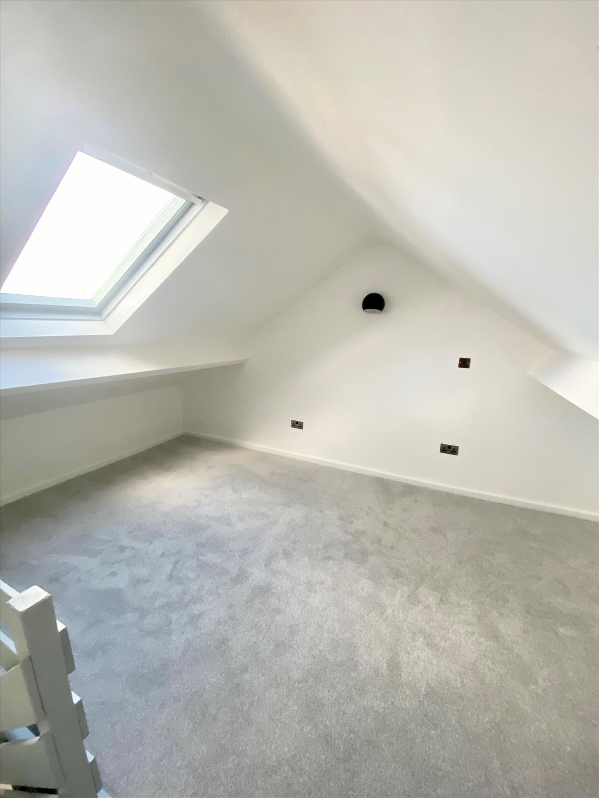 Attic room rawlinson