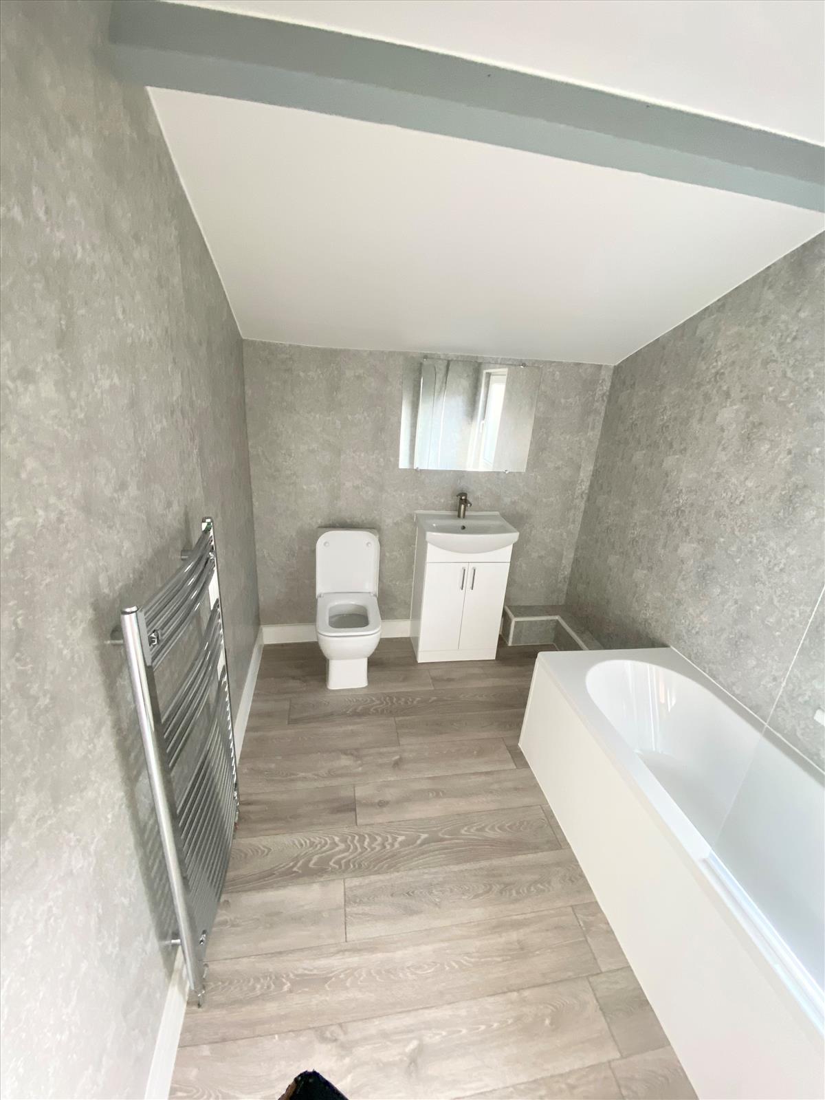 Bathroom rawlinson