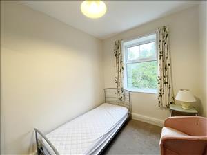 Single bedroom