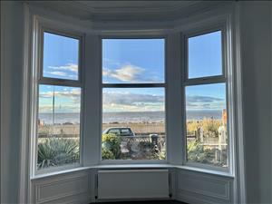GFF Bay Window