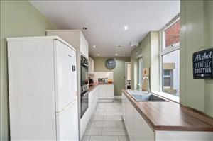 KITCHEN 3