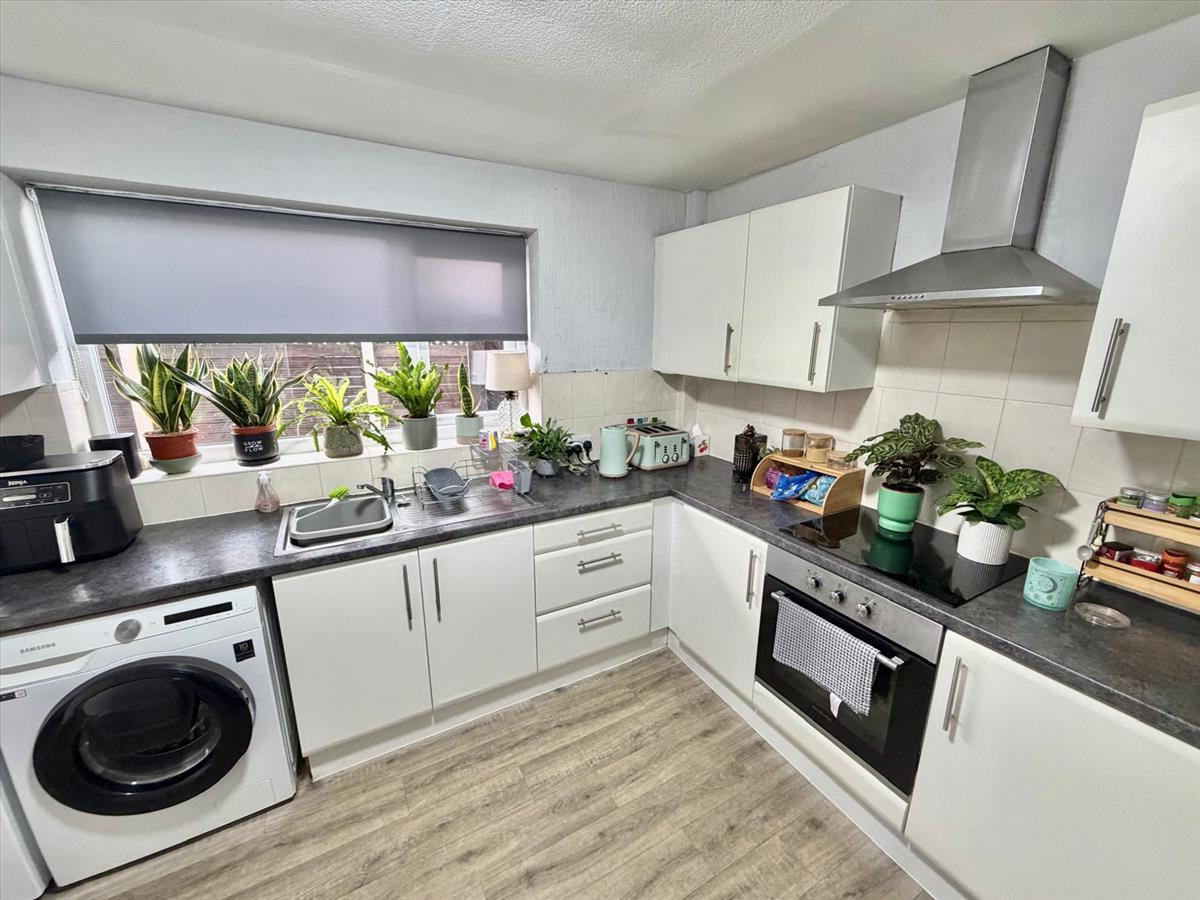 NEW KITCHEN