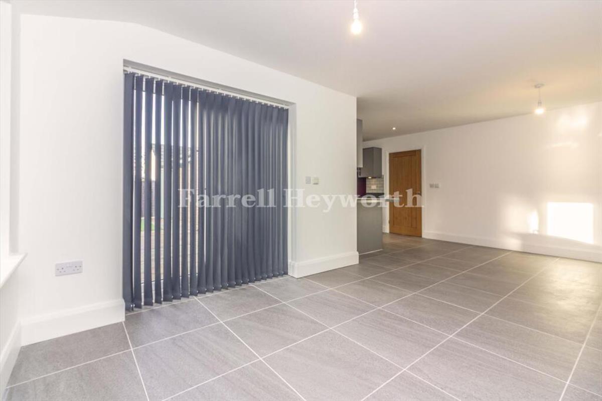 PIC 19