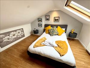 41 Robert Street Bedroom 2