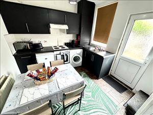 41 Robert Street Kitchen