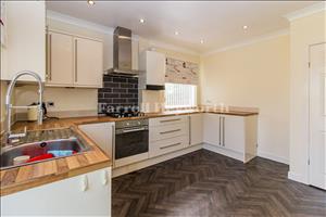 Kitchen 3