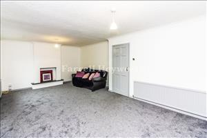 Lounge image 3