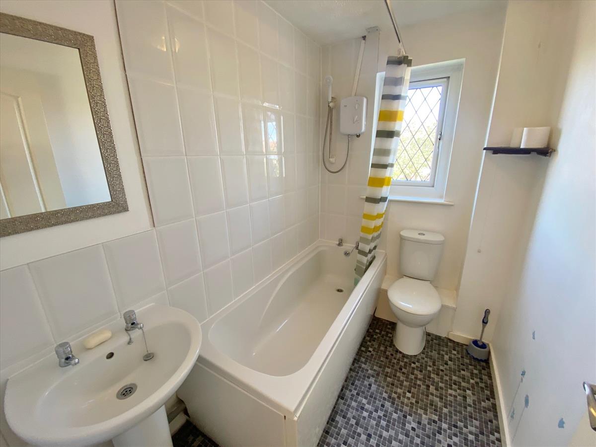 Dalkeith Avenue, Blackpool, FY3 for rent at 720 Farrell Heyworth