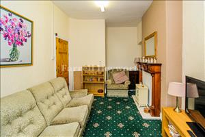 Lounge 2