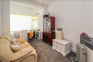 Second Lounge 2
