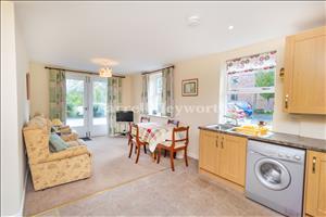 Open Plan Living 4