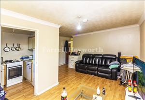 Lounge image 2