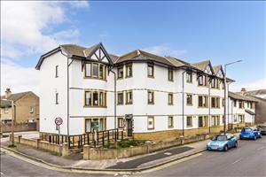 Princess Crescent 1 External