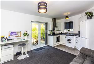 Lounge kitchen