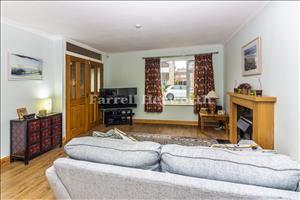 Lounge image 2