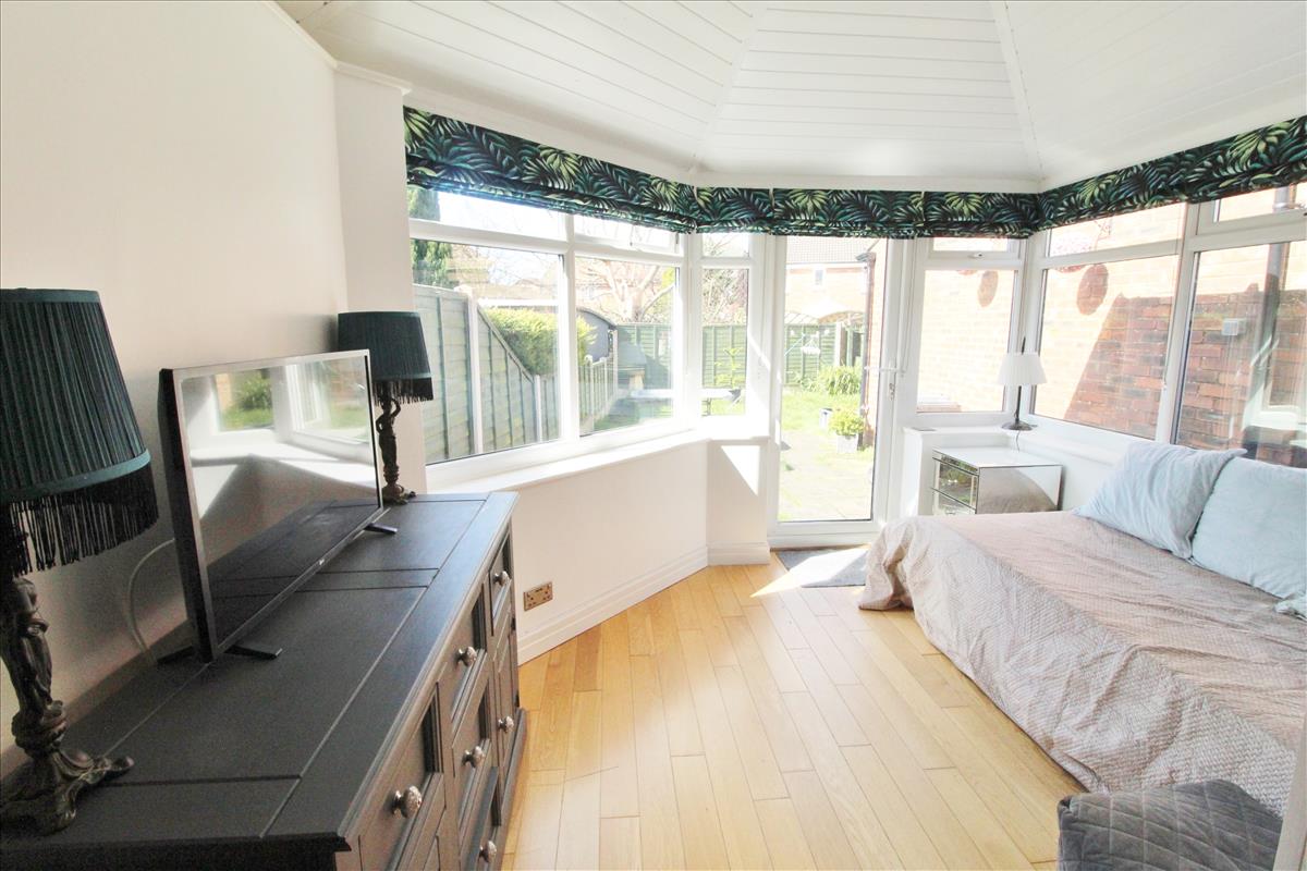 Conservatory Dunsop Gardens