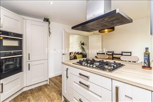 Kitchen image 2