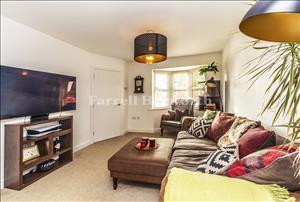 Lounge image 2