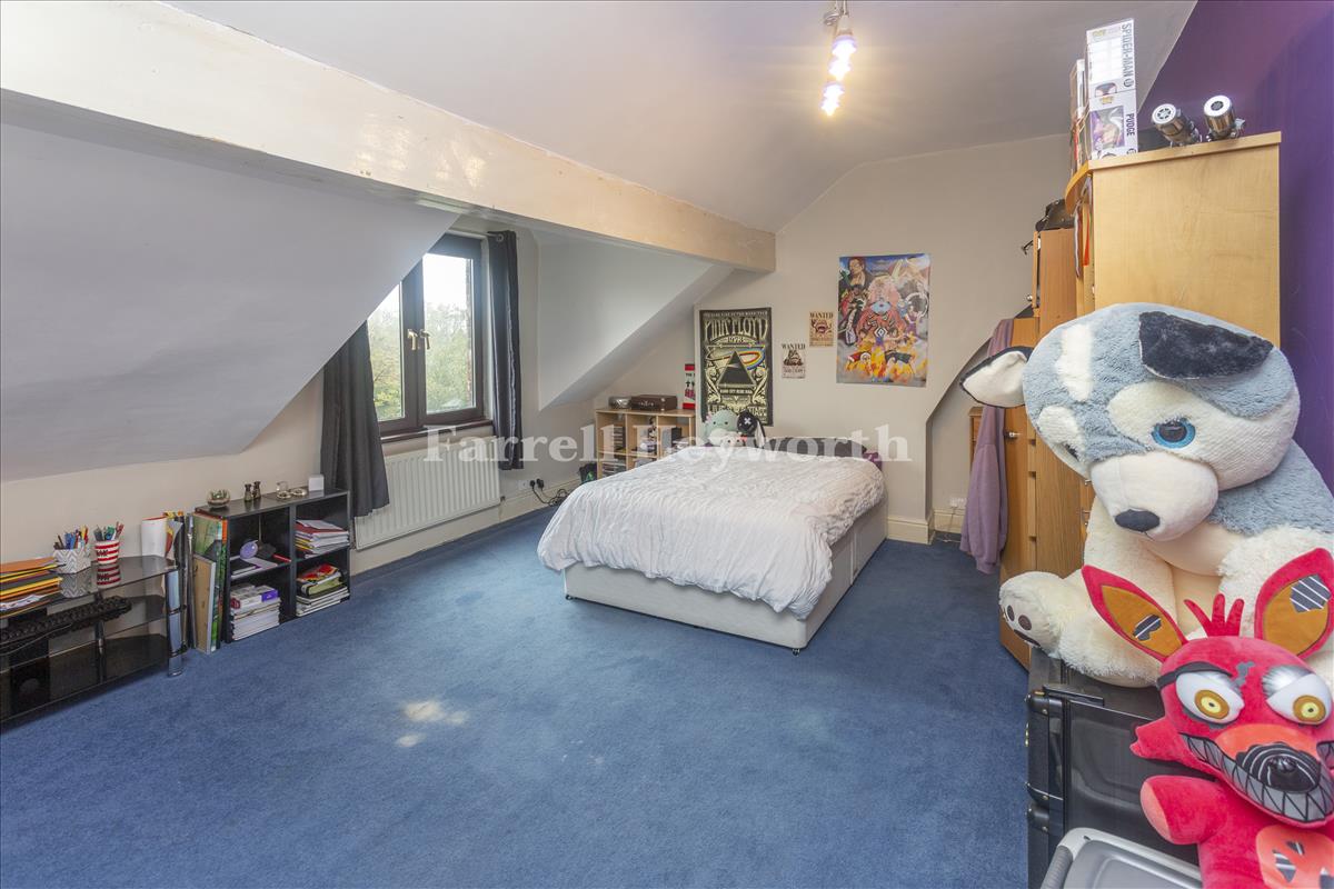 Bedroom 4 view 3