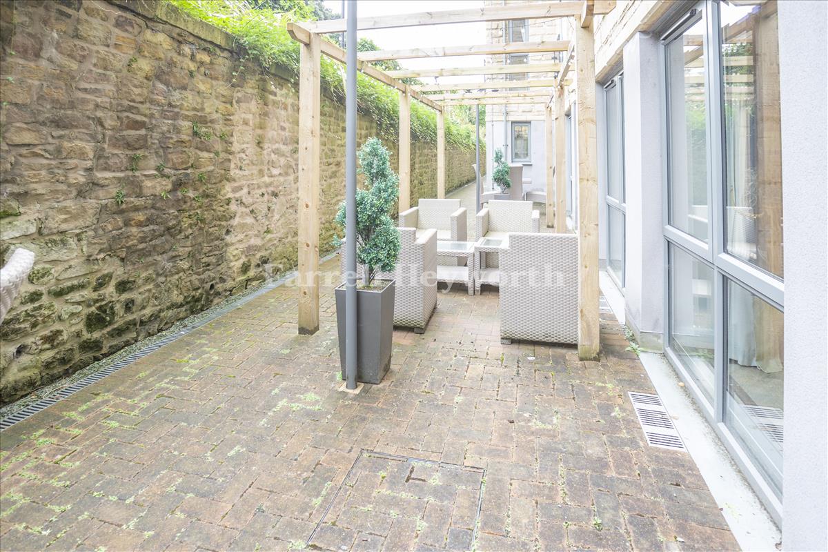 External Sitting Area
