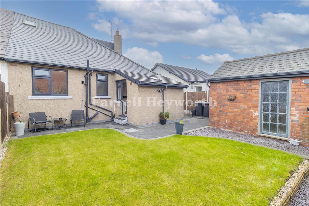 Rear Flat Garden View 2