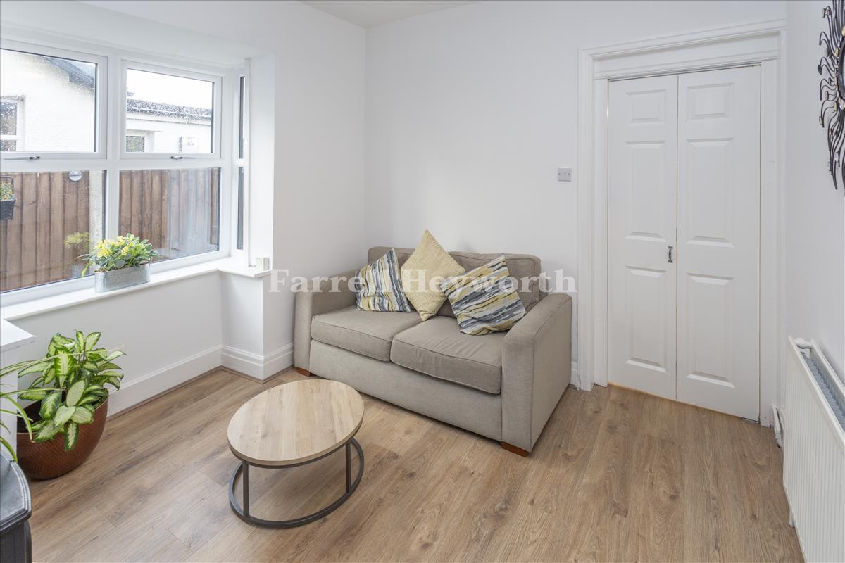 Rear Flat Lounge View 2