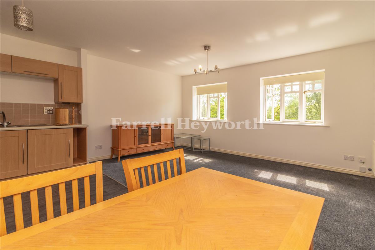Open Plan Area image 3 New