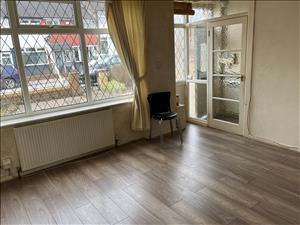 Living Room Pic 2