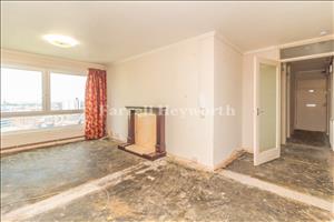 Lounge image 3