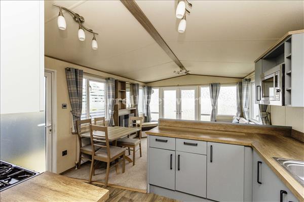 Open plan livimg view 2