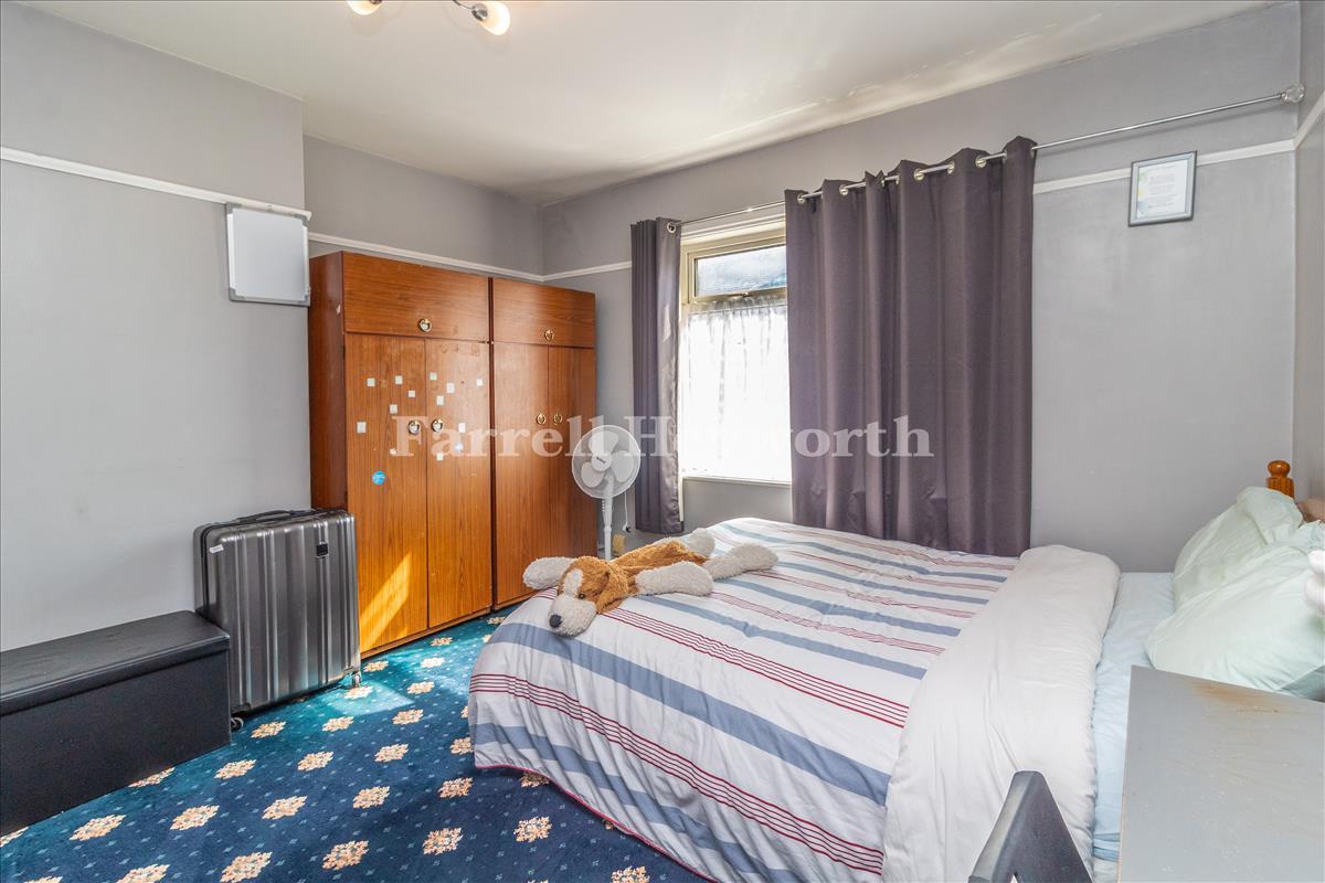 Front Double Bedroom