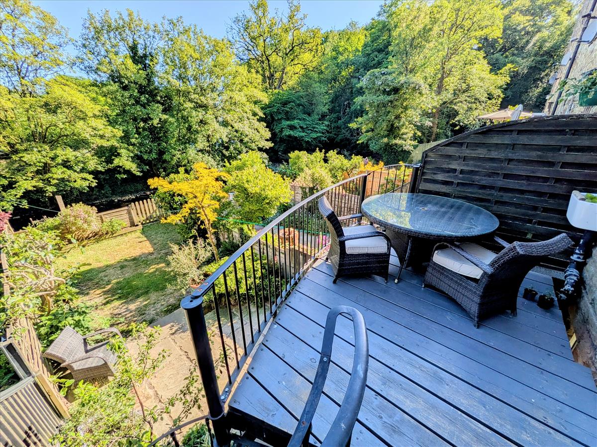 Rear Garden Balcony New 2