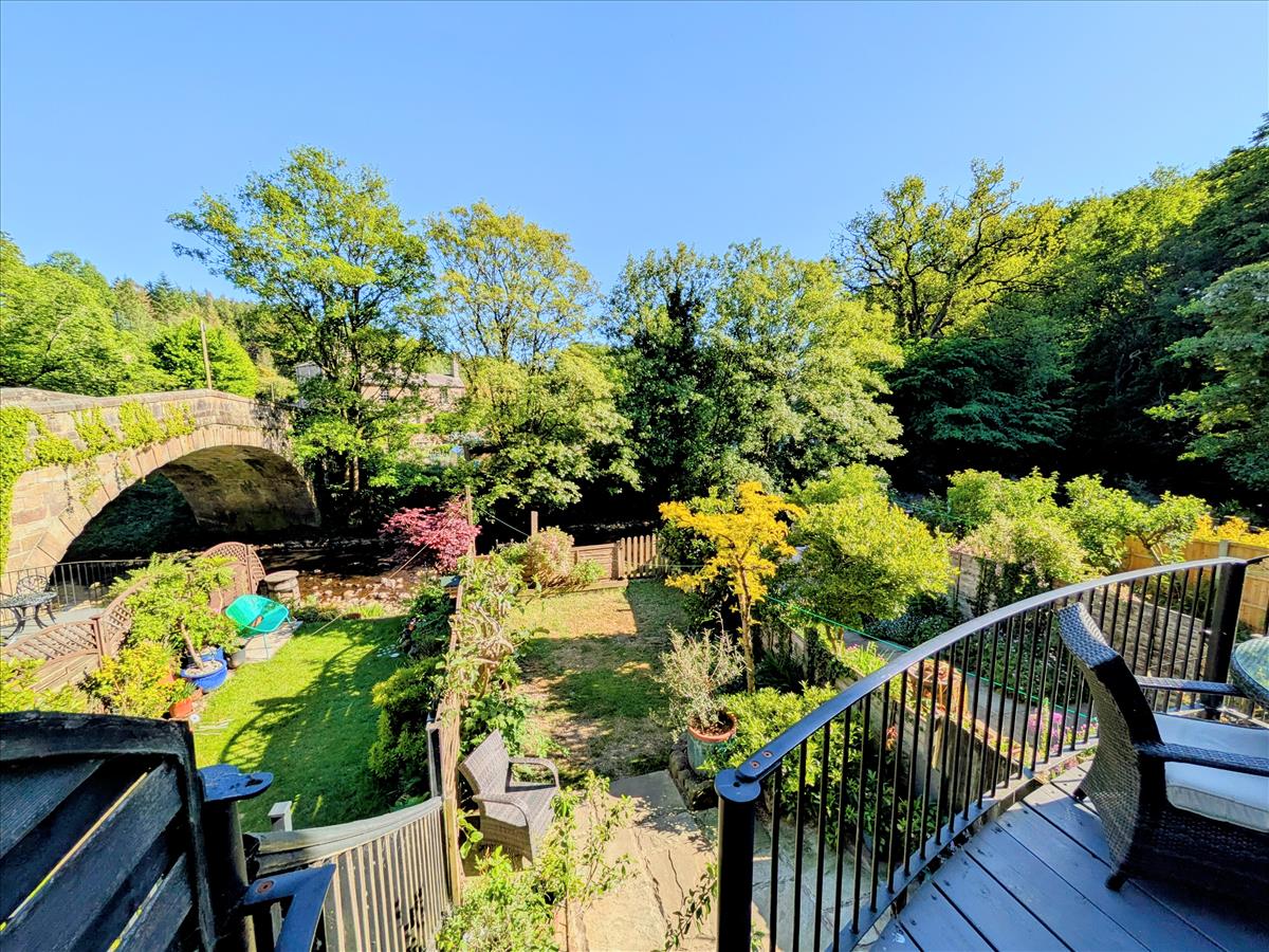 Rear Garden Balcony New