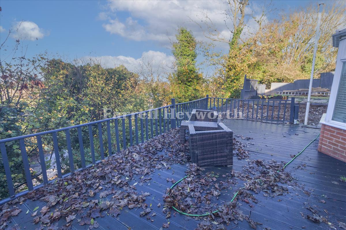 Rear Decking