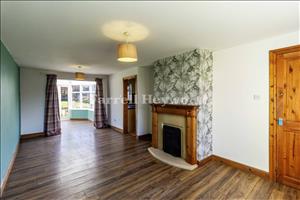 Lounge dining room