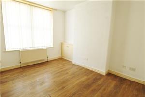 Harrington Rd Living room