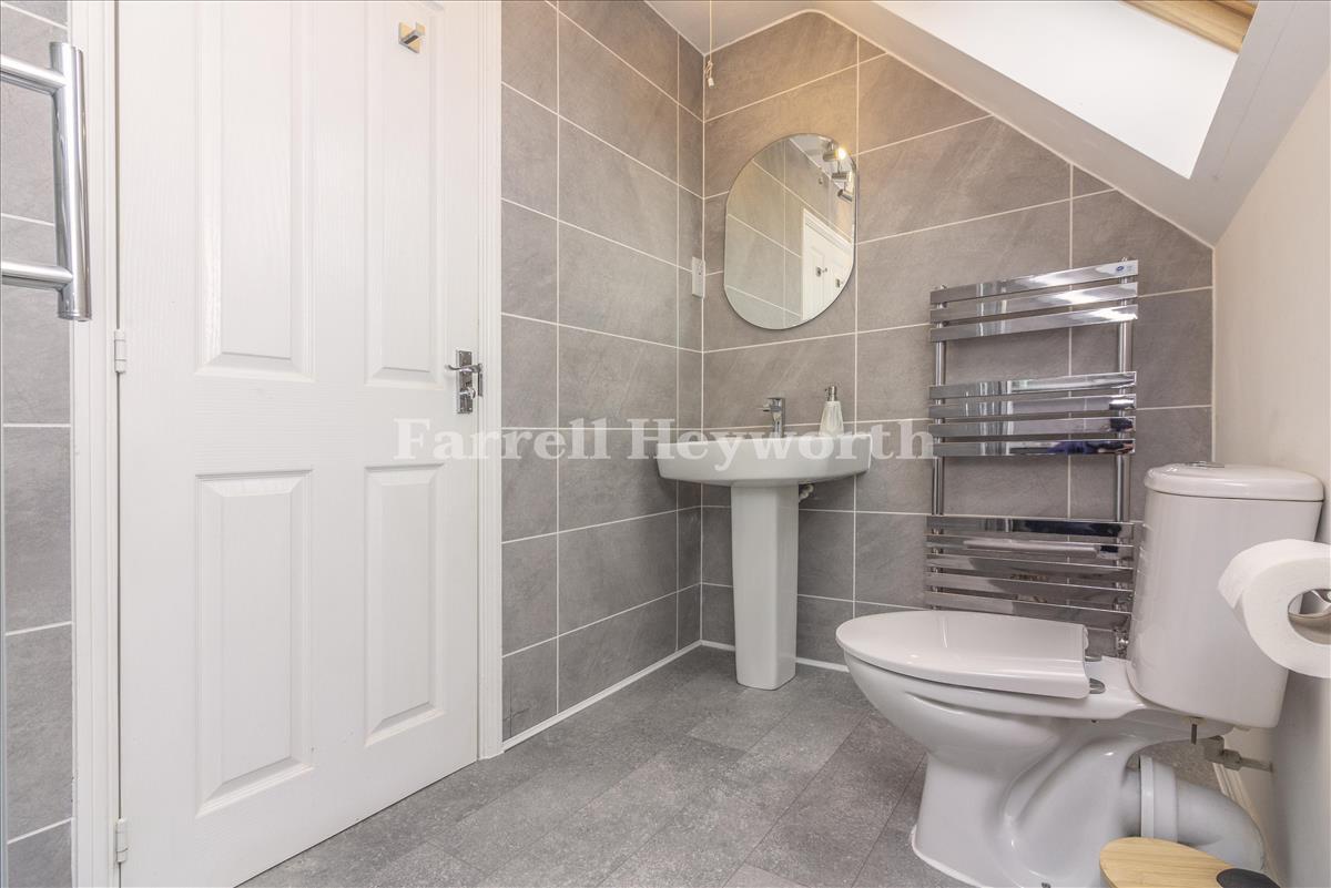 En Suite b