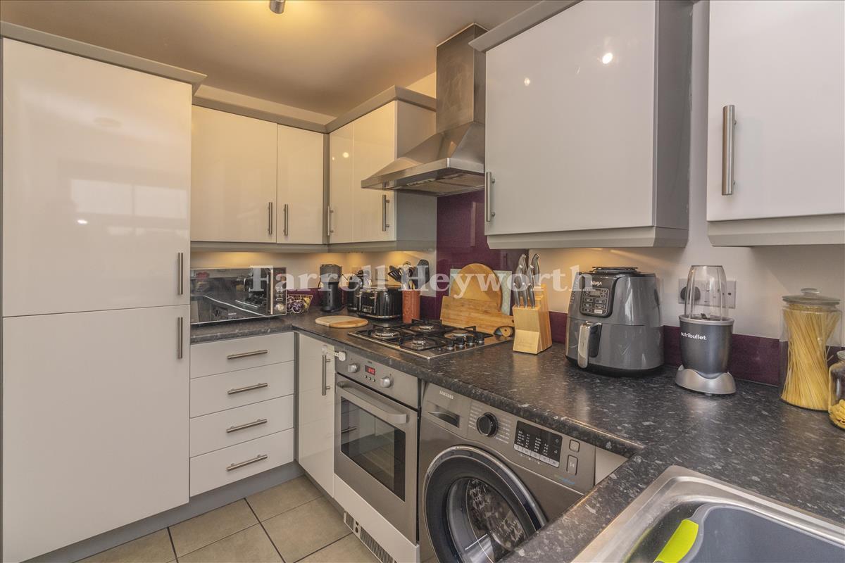 Kitchen b