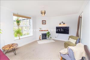 Lounge and Dining 2