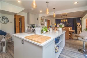 Open Plan Area image 2