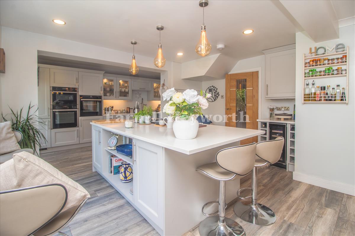 Open Plan Area image 3