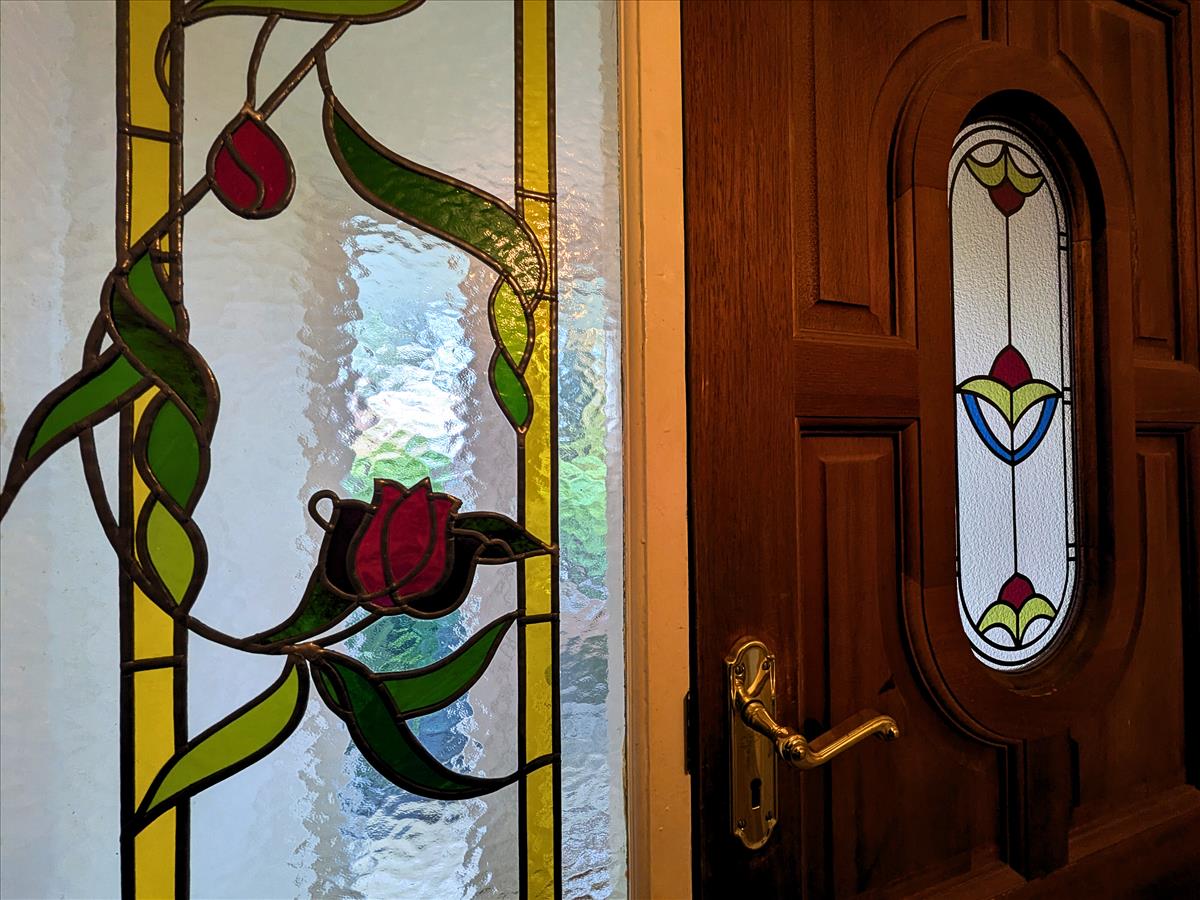 Entrance Feature New