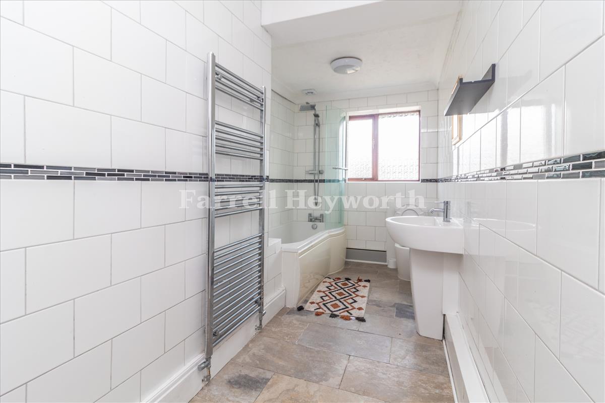 Ground Floor Bathroom