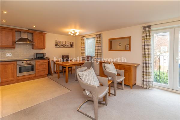 Open Plan Area image 2