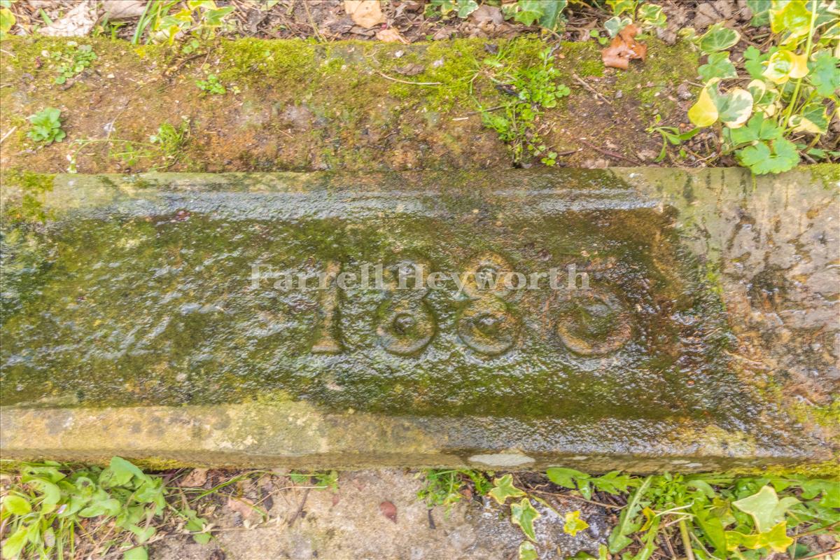 Date Stone image 2