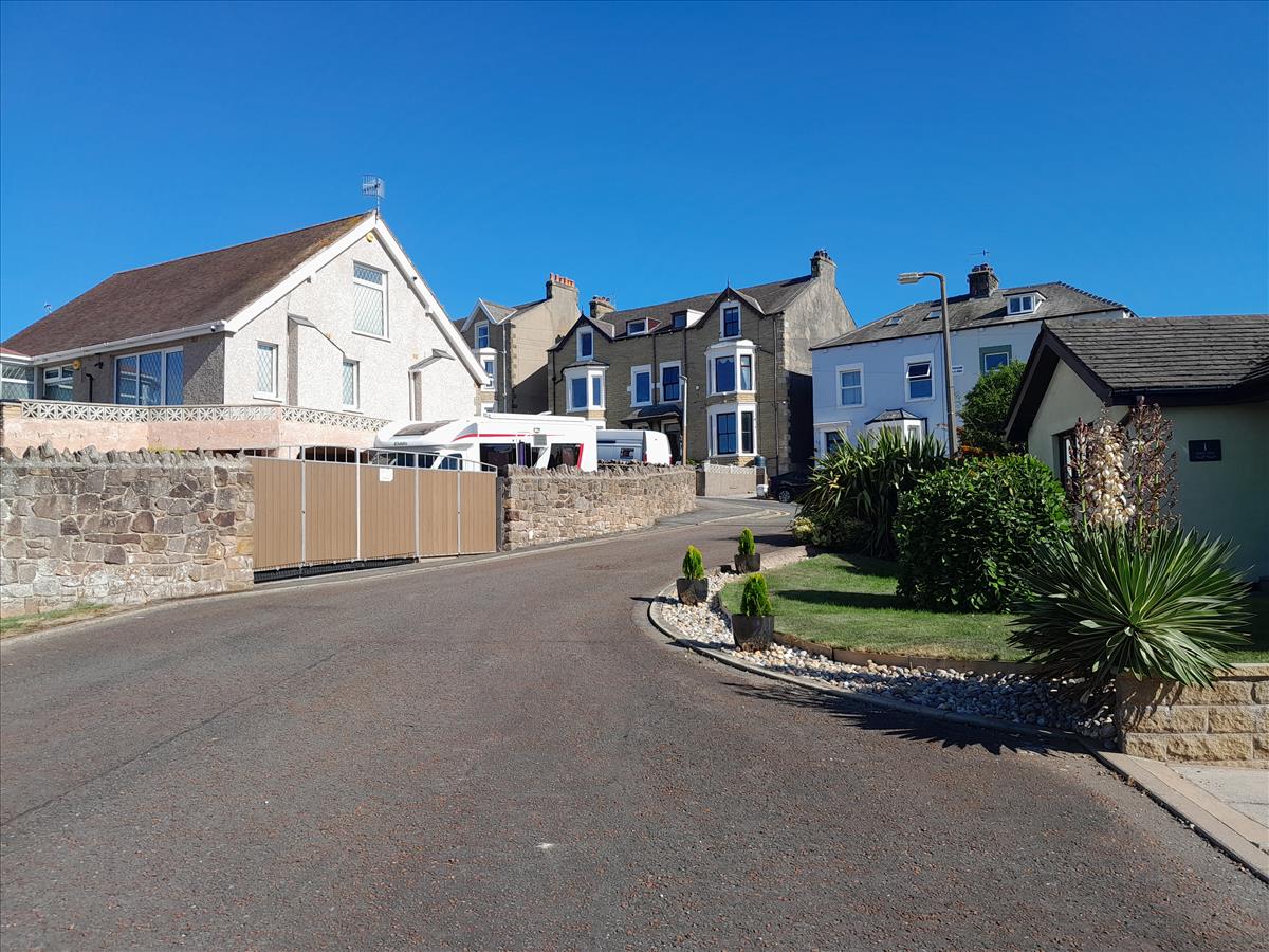 Salem Mews Street Scene