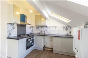 Flat 5 kitchen