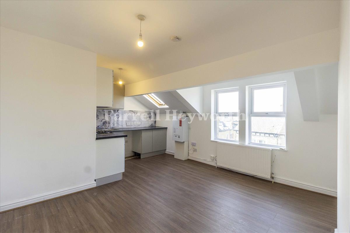 Flat 5 open plan living