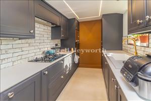 Kitchen image 2