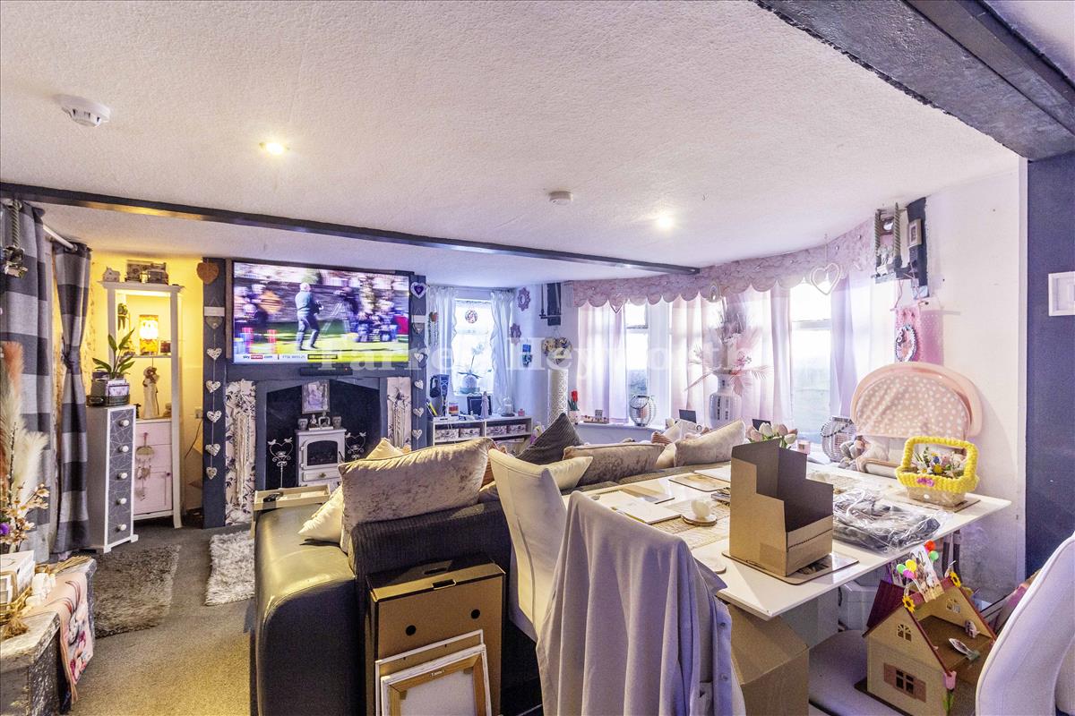 Basement flat lounge